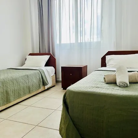 Apartment Emerald Sea View